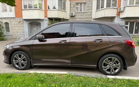 Mercedes-Benz B-Класс, 2017 год, 1 540 000 рублей, 9 фотография