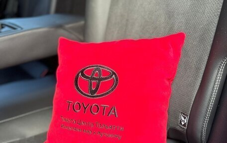 Toyota RAV4, 2022 год, 4 500 000 рублей, 11 фотография