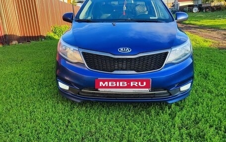 KIA Rio III рестайлинг, 2016 год, 850 000 рублей, 2 фотография