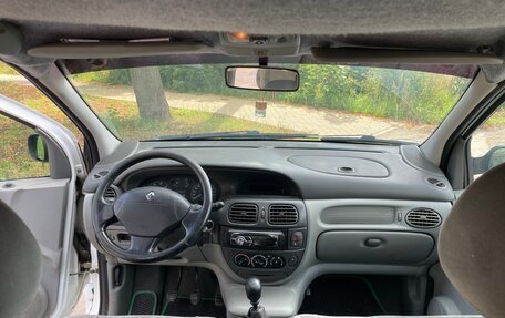 Renault Scenic III, 2003 год, 280 000 рублей, 6 фотография