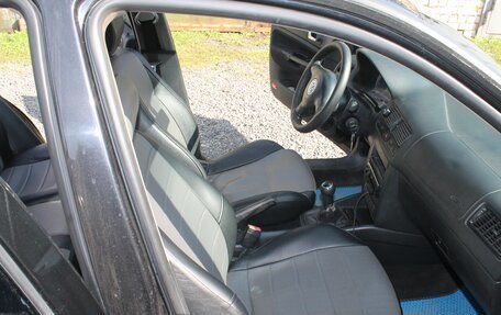Volkswagen Golf IV, 2003 год, 400 000 рублей, 16 фотография
