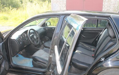Volkswagen Golf IV, 2003 год, 400 000 рублей, 10 фотография