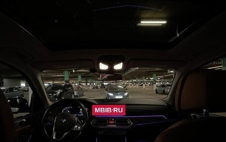 BMW X5, 2019 год, 6 100 000 рублей, 6 фотография