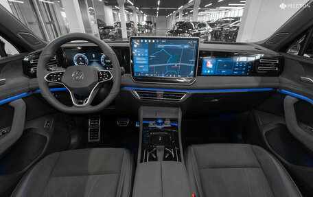 Volkswagen Tiguan, 2025 год, 4 750 000 рублей, 8 фотография