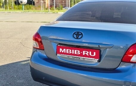 Toyota Yaris III рестайлинг, 2006 год, 720 000 рублей, 7 фотография