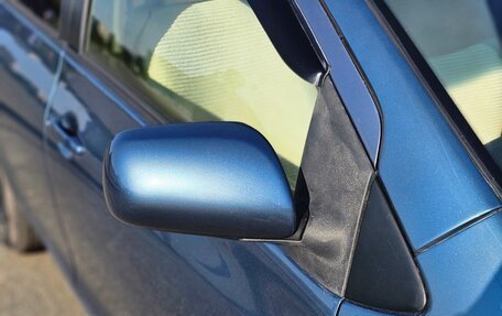 Toyota Yaris III рестайлинг, 2006 год, 720 000 рублей, 20 фотография