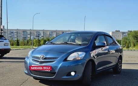 Toyota Yaris III рестайлинг, 2006 год, 720 000 рублей, 21 фотография