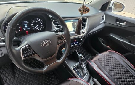 Hyundai Solaris II рестайлинг, 2018 год, 1 550 000 рублей, 7 фотография