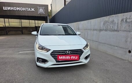 Hyundai Solaris II рестайлинг, 2018 год, 1 550 000 рублей, 10 фотография