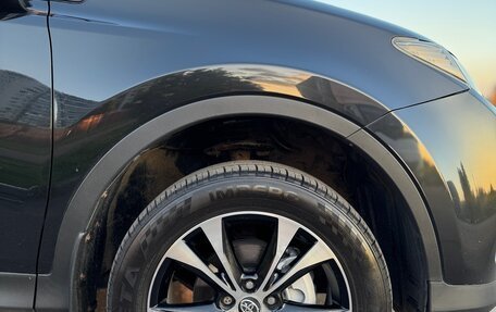 Toyota RAV4, 2015 год, 1 550 000 рублей, 10 фотография