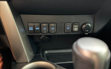 Toyota RAV4, 2015 год, 1 550 000 рублей, 25 фотография