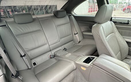 BMW 3 серия, 2006 год, 1 300 000 рублей, 13 фотография