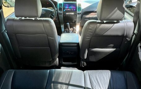 Toyota Land Cruiser Prado 120 рестайлинг, 2008 год, 2 800 000 рублей, 16 фотография