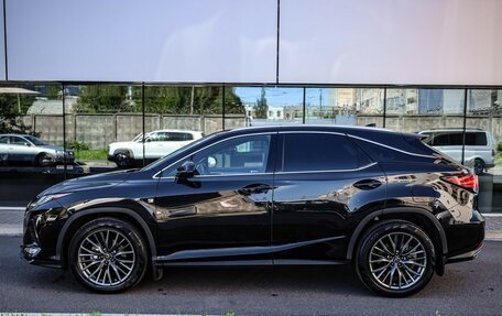 Lexus RX IV рестайлинг, 2019 год, 5 699 000 рублей, 8 фотография