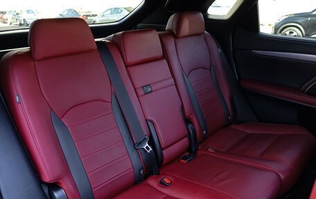 Lexus RX IV рестайлинг, 2019 год, 5 699 000 рублей, 17 фотография