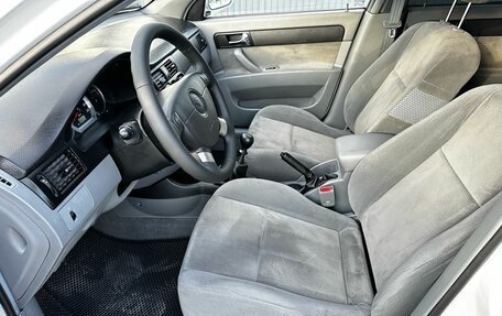 Daewoo Gentra II, 2013 год, 650 000 рублей, 10 фотография