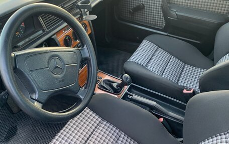 Mercedes-Benz 190 (W201), 1993 год, 180 000 рублей, 8 фотография