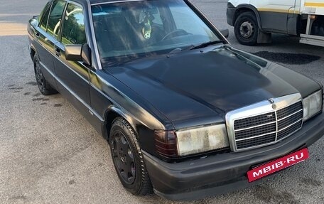 Mercedes-Benz 190 (W201), 1993 год, 180 000 рублей, 2 фотография