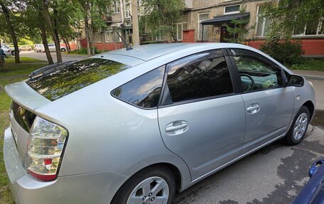 Toyota Prius, 2008 год, 650 000 рублей, 3 фотография