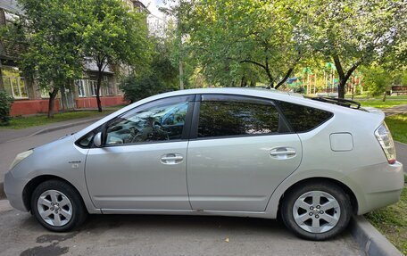 Toyota Prius, 2008 год, 650 000 рублей, 2 фотография