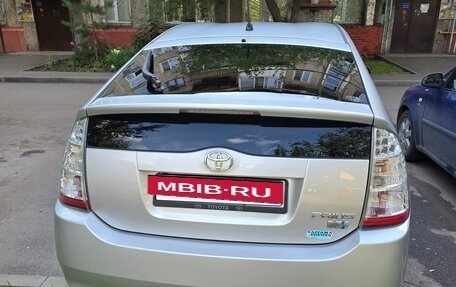 Toyota Prius, 2008 год, 650 000 рублей, 5 фотография