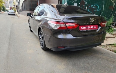 Toyota Camry, 2019 год, 2 850 000 рублей, 1 фотография