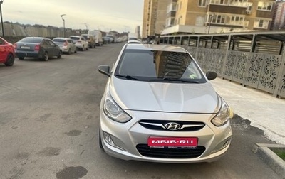Hyundai Solaris II рестайлинг, 2013 год, 830 000 рублей, 1 фотография