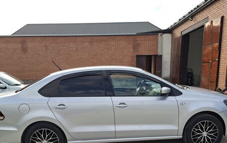 Volkswagen Polo VI (EU Market), 2016 год, 850 000 рублей, 2 фотография