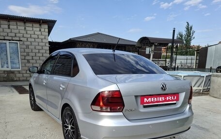Volkswagen Polo VI (EU Market), 2016 год, 850 000 рублей, 3 фотография