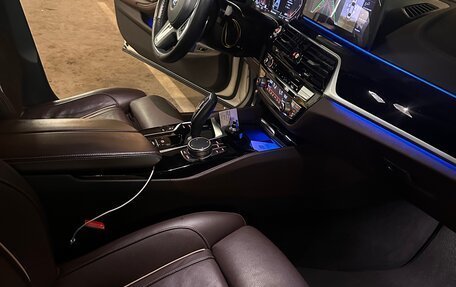 BMW 5 серия, 2021 год, 4 599 000 рублей, 21 фотография