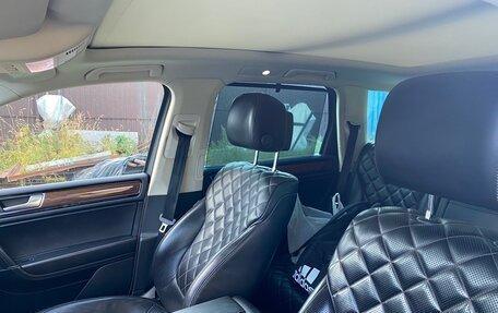 Volkswagen Touareg III, 2017 год, 4 150 000 рублей, 9 фотография
