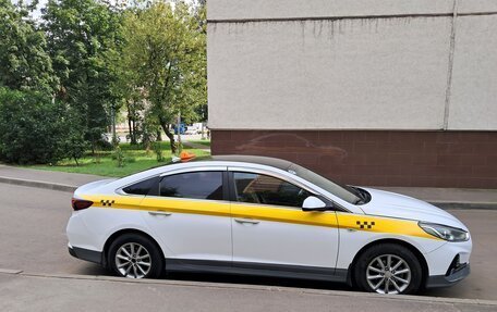Hyundai Sonata VII, 2017 год, 950 000 рублей, 4 фотография
