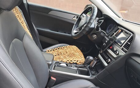 Hyundai Sonata VII, 2017 год, 950 000 рублей, 12 фотография