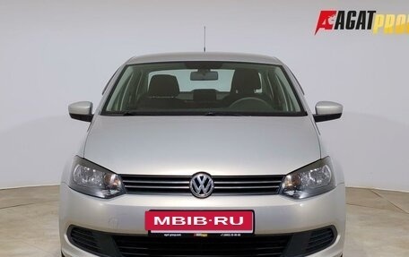 Volkswagen Polo VI (EU Market), 2011 год, 575 000 рублей, 2 фотография