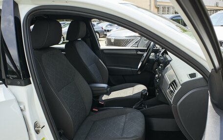 Volkswagen Polo VI (EU Market), 2021 год, 1 899 000 рублей, 8 фотография