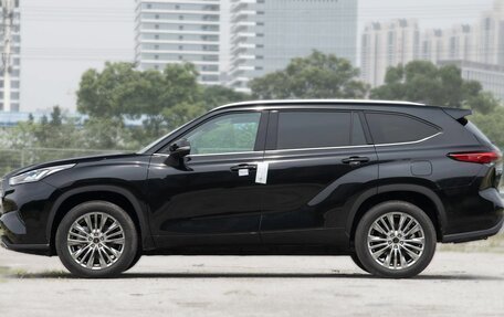 Toyota Highlander, 2025 год, 4 681 945 рублей, 7 фотография