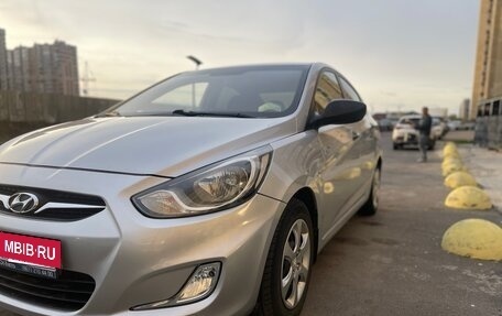 Hyundai Solaris II рестайлинг, 2013 год, 830 000 рублей, 7 фотография