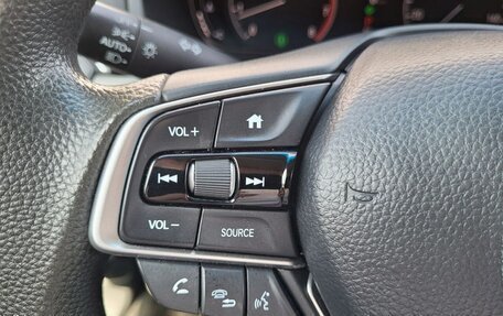 Honda Accord IX рестайлинг, 2019 год, 1 690 000 рублей, 20 фотография