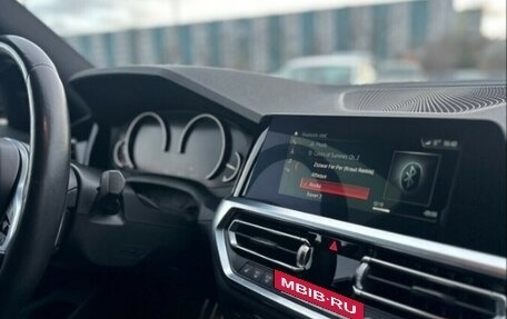 BMW 3 серия, 2019 год, 3 450 000 рублей, 9 фотография
