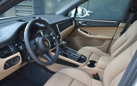 Porsche Macan I рестайлинг, 2025 год, 13 900 000 рублей, 14 фотография