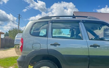 Chevrolet Niva I рестайлинг, 2018 год, 780 000 рублей, 8 фотография