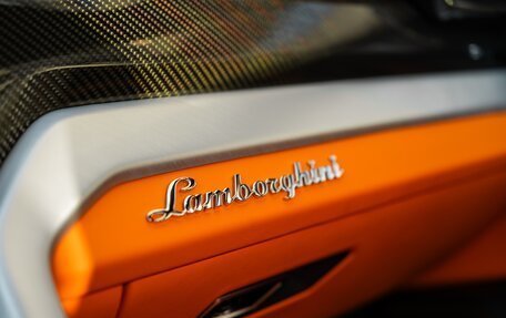 Lamborghini Urus I, 2021 год, 22 000 000 рублей, 8 фотография