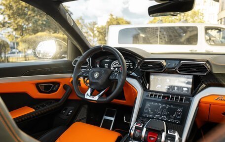 Lamborghini Urus I, 2021 год, 22 000 000 рублей, 15 фотография