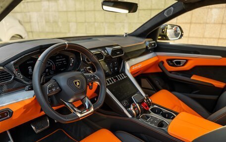 Lamborghini Urus I, 2021 год, 22 000 000 рублей, 27 фотография