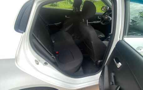 KIA Rio III рестайлинг, 2014 год, 799 000 рублей, 10 фотография