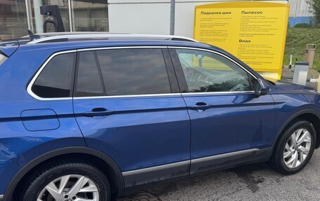 Volkswagen Tiguan II, 2021 год, 4 100 000 рублей, 3 фотография