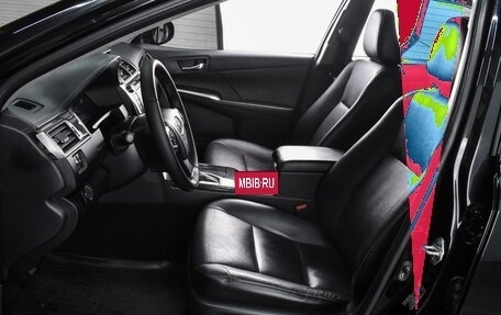 Toyota Camry, 2016 год, 1 890 000 рублей, 10 фотография