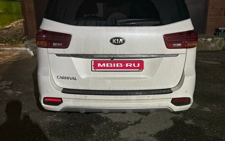 KIA Carnival III, 2020 год, 3 250 000 рублей, 3 фотография