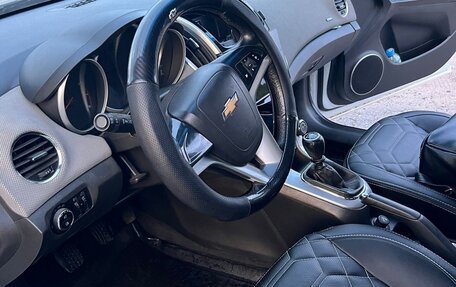 Chevrolet Cruze II, 2013 год, 750 000 рублей, 11 фотография