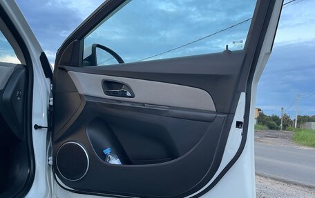 Chevrolet Cruze II, 2013 год, 750 000 рублей, 16 фотография